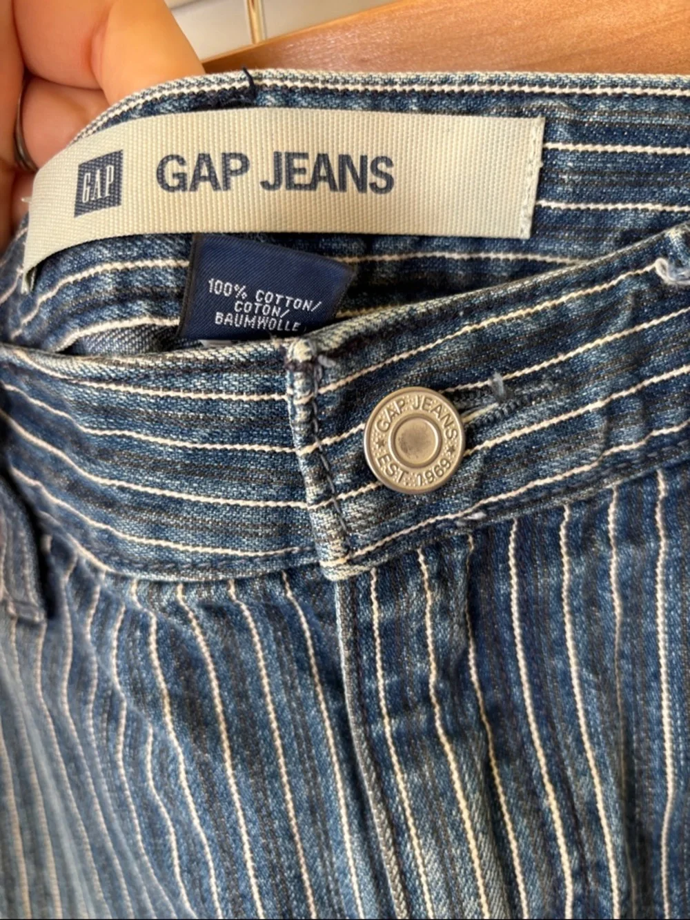 Vintage Y2K GAP Striped Denim Pencil Skirt Blue Slit Mid Rise Size M ( Size 6) - Picture 11 of 11